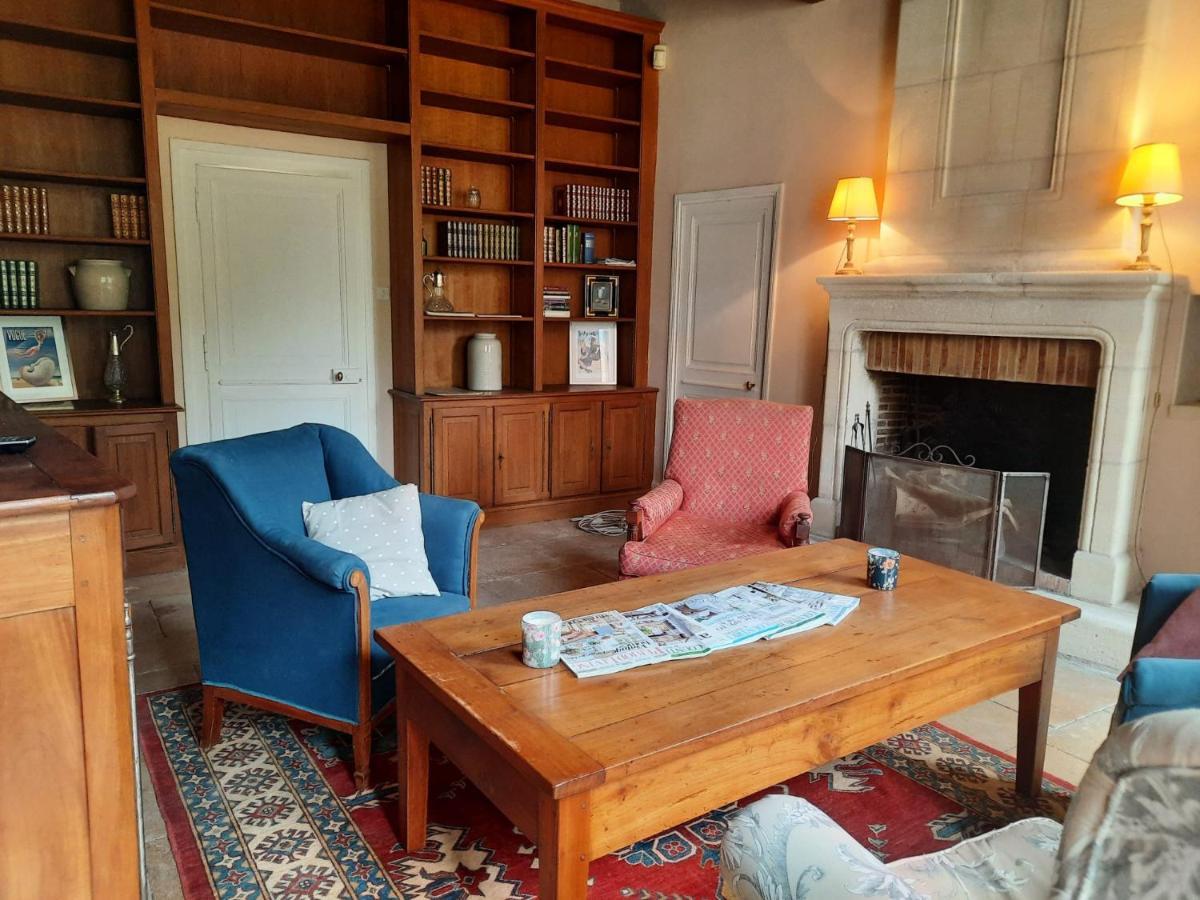 Maison Zola Bed & Breakfast Saint-Amand-Mont-Rond Dış mekan fotoğraf