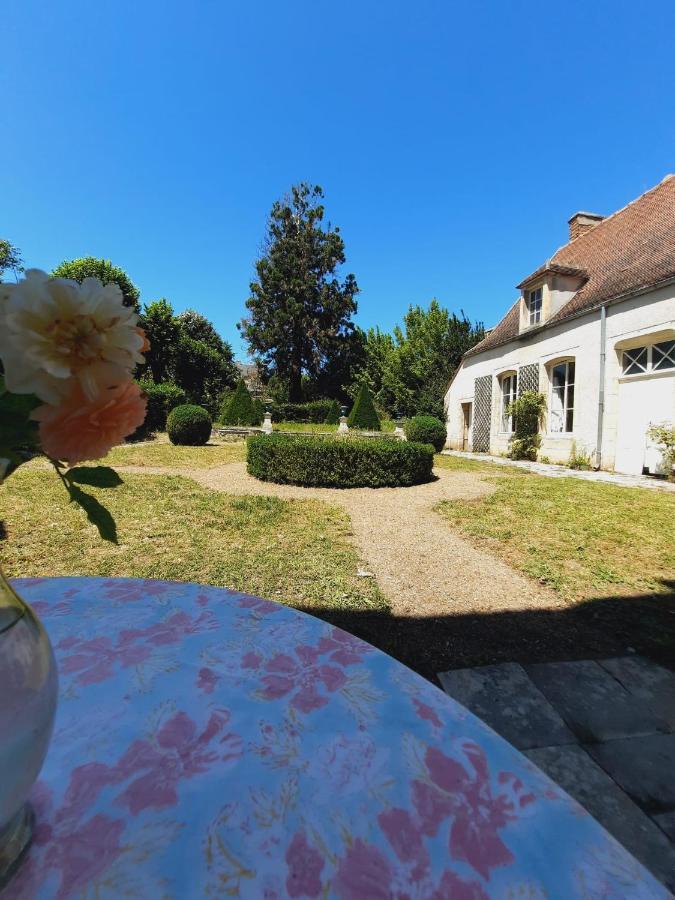 Maison Zola Bed & Breakfast Saint-Amand-Mont-Rond Dış mekan fotoğraf