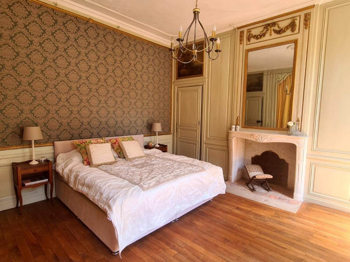Maison Zola Bed & Breakfast Saint-Amand-Mont-Rond Dış mekan fotoğraf