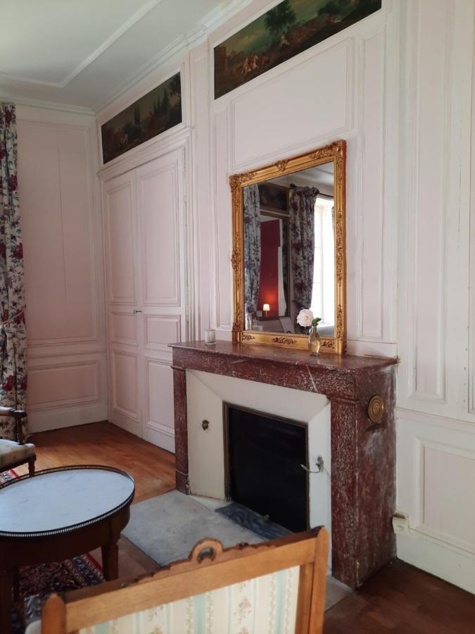Maison Zola Bed & Breakfast Saint-Amand-Mont-Rond Dış mekan fotoğraf