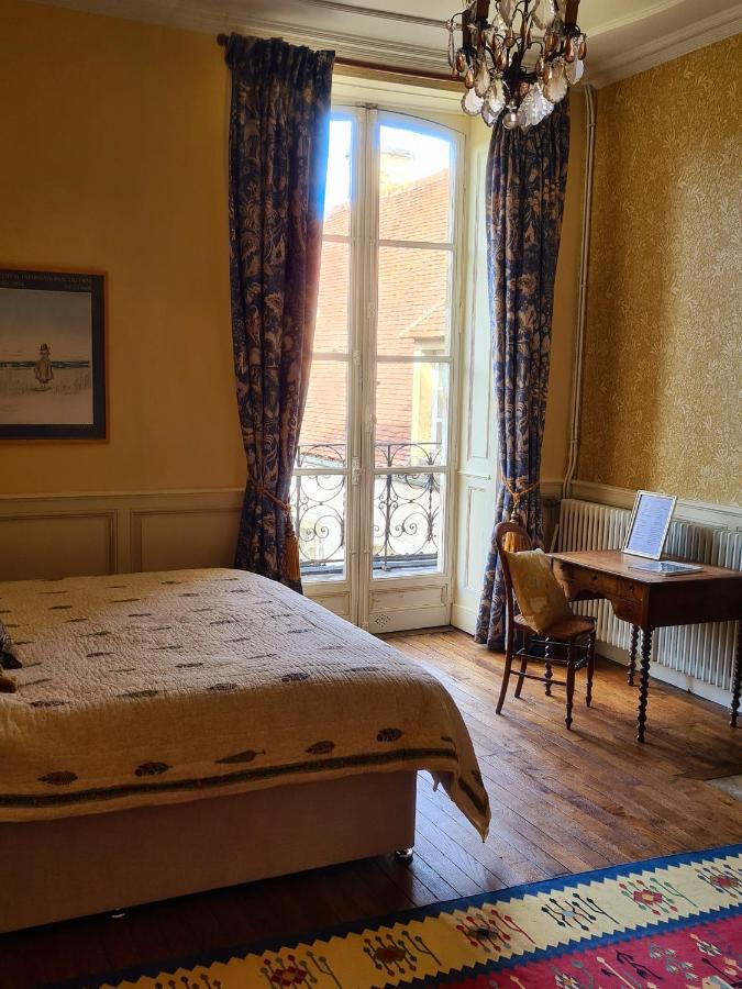 Maison Zola Bed & Breakfast Saint-Amand-Mont-Rond Dış mekan fotoğraf